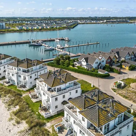 Vakantiehuis Gorgeous In Ostseeresort With Sauna *